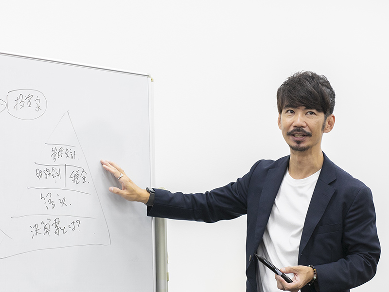簿記から始めると挫折する　悔しいほど面白い「誰でも会計の基本が分かる本」