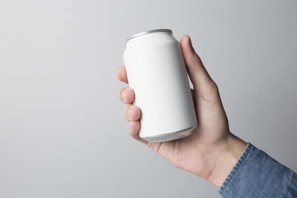 キヤノンの普通紙複写機の開発では缶ビールがヒントになった(写真:shutterstock)