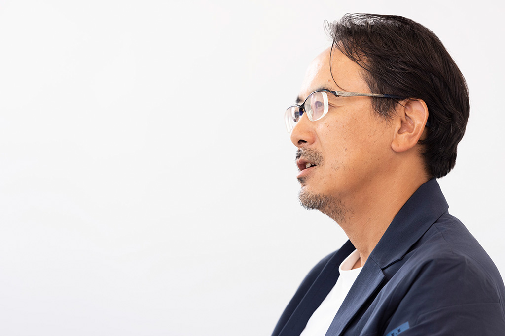 「執行役員らに『圧倒的当事者意識』を持って読んでほしいという長いメッセージを添えてこの本を贈りました」