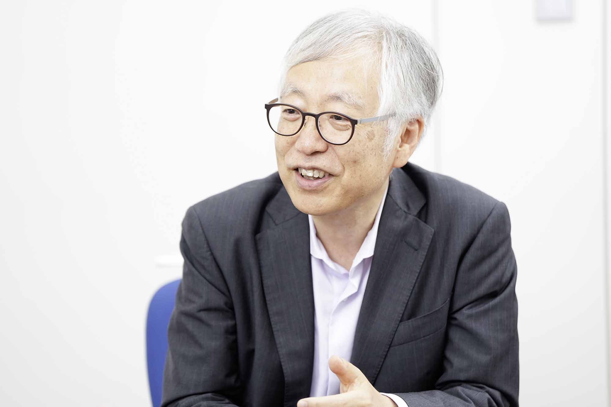 「来年の売り上げが今年より増えない限り、経済は回復しないと思っていました」と話す滝田さん
