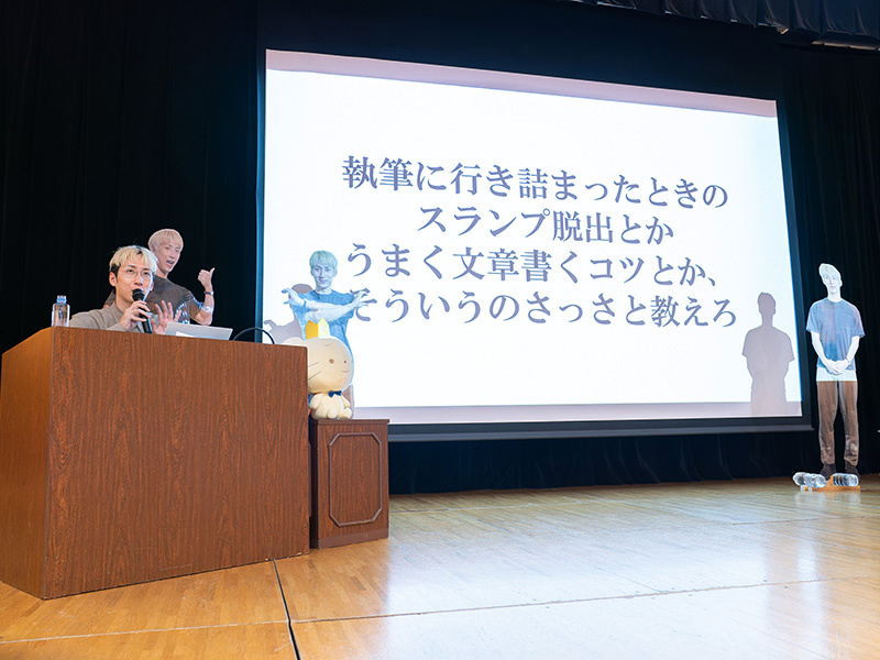 『イン・ザ・メガチャーチ』朝井リョウ　小説家になる人とならない人の決定的な違い