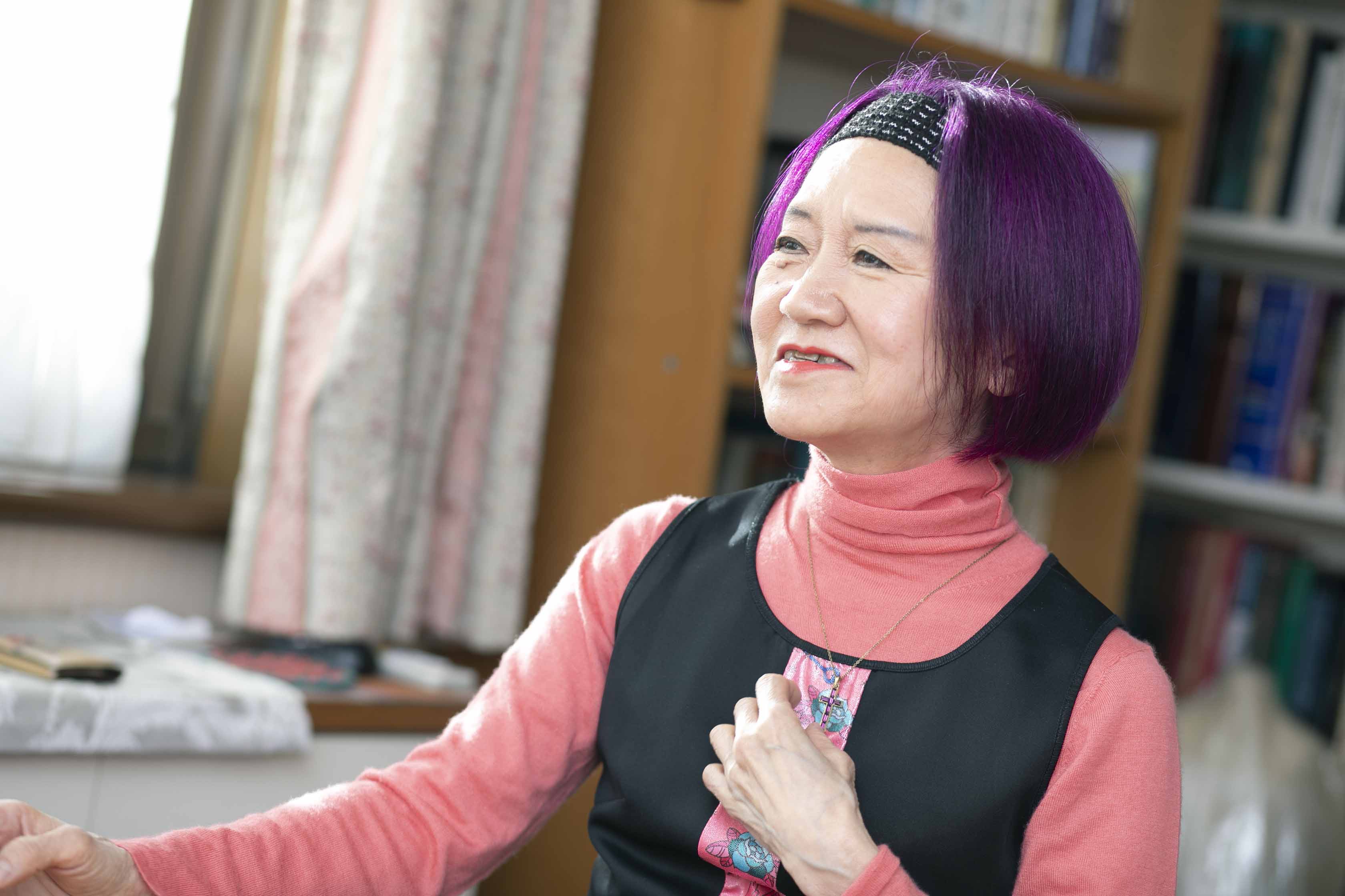 「私も好きなことを仕事にしているので、イタリア人に近いかもしれません」と話す浜矩子さん