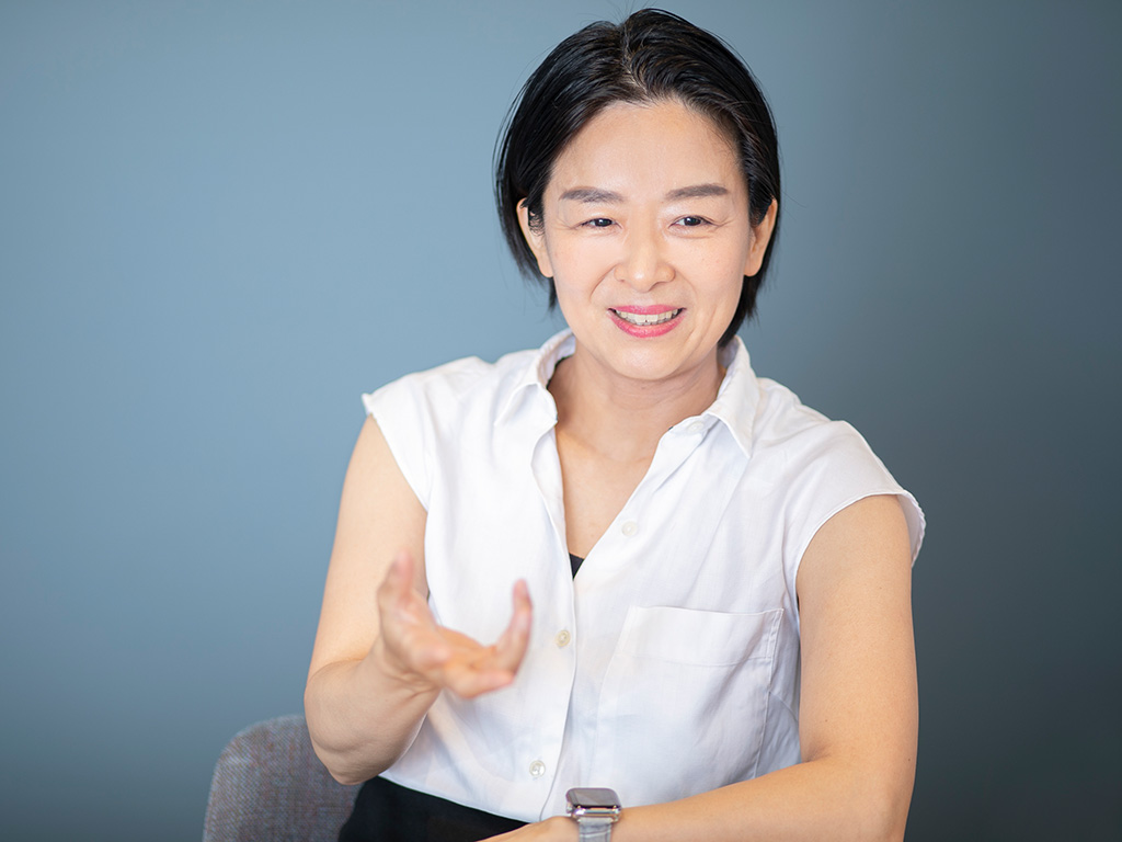「ダイバーシティのある場所にまず起きるのは『摩擦』」と話す芦澤さん(写真/小野さやか) 「ダイバーシティのある場所にまず起きるのは『摩擦』」と話す芦澤さん(写真/小野さやか)