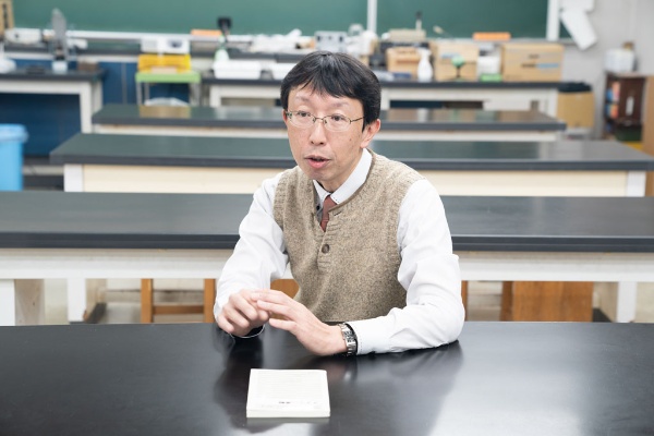 青木 亮一(あおき りょういち)渋谷教育学園幕張中学校・高等学校 理科教諭