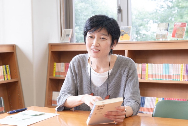 「この本の発行は2014年2月、もう10年も前になります。でも、原発事故はまだ終わっていません」