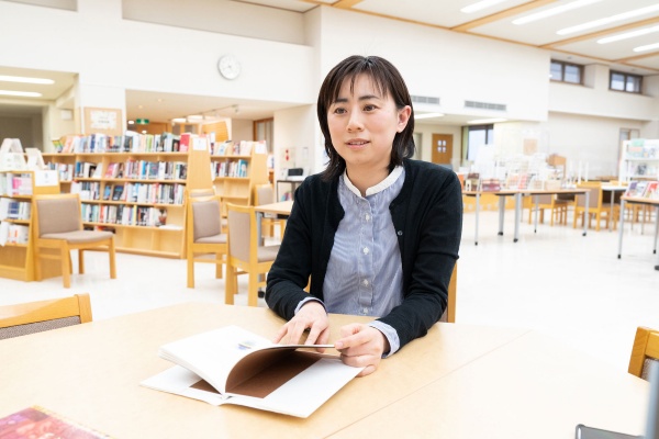 「何か問題に直面したとき、真っ先に帰国生の子たちが声を上げて、それに触発されて他の子たちも考えたり、行動し始めたりすることも多くあります。こんなことが教室の中で日常的に起こるのは、ICU高校の長所だと思います」