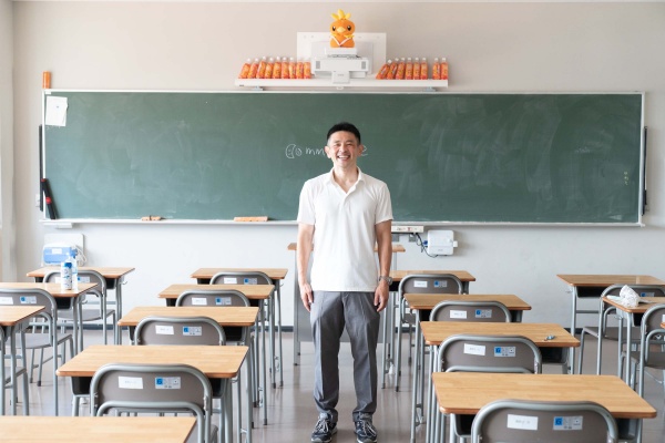 「世界の見え方が少し変わって、人生を変える1冊にもなり得ると思います」