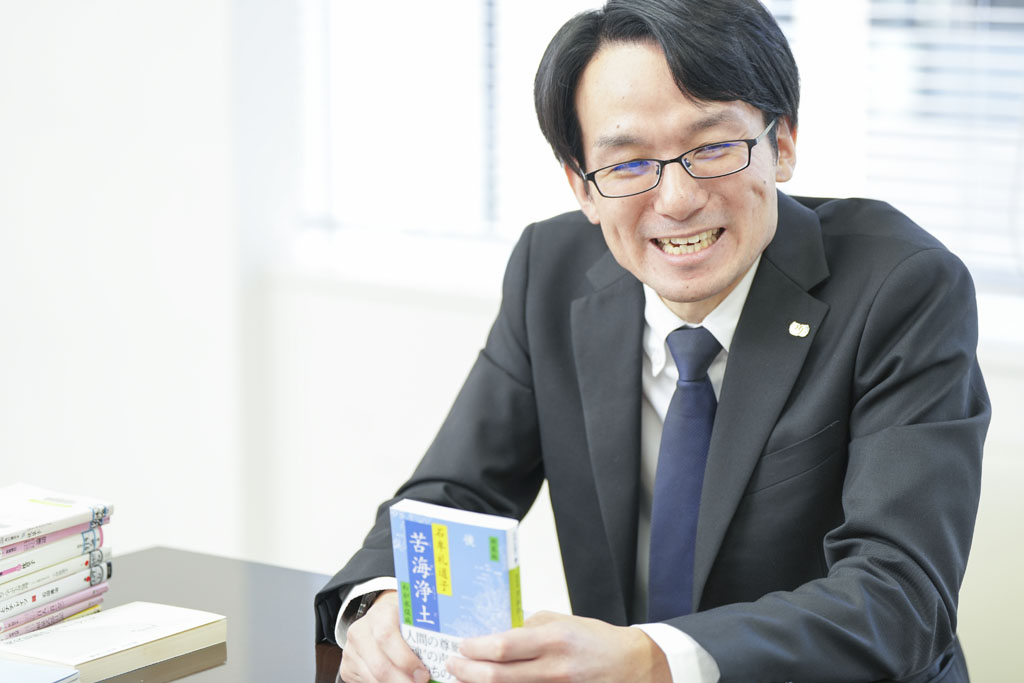 「卒業後どこかで『苦海浄土』を目にしたり情報に触れたりしたときに、『中高時代の現代文の先生が何か言ってたな』と思い出すきっかけになれば、と思います」