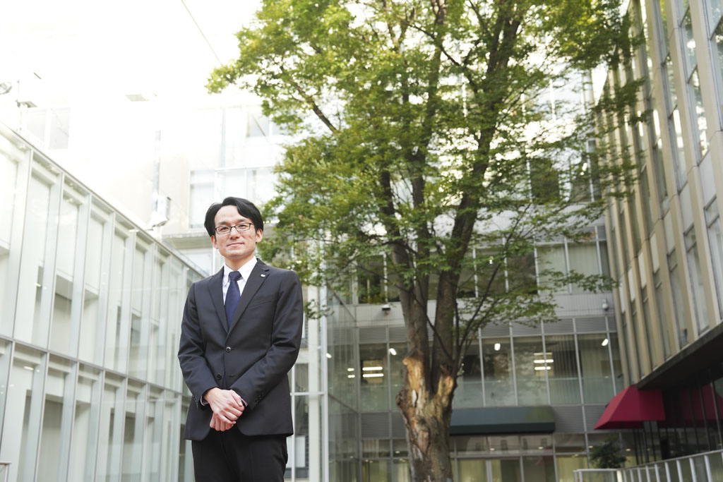 「卒業後は、現実に起きていることを前に何をどう考えいかに行動すべきかを自分で決めなくてはならない。その思考と行動を支えるものとして、学んできた歴史の知識を生かしてほしい」