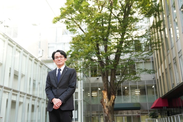 「卒業後は、現実に起きていることを前に何をどう考えいかに行動すべきかを自分で決めなくてはならない。その思考と行動を支えるものとして、学んできた歴史の知識を生かしてほしい」