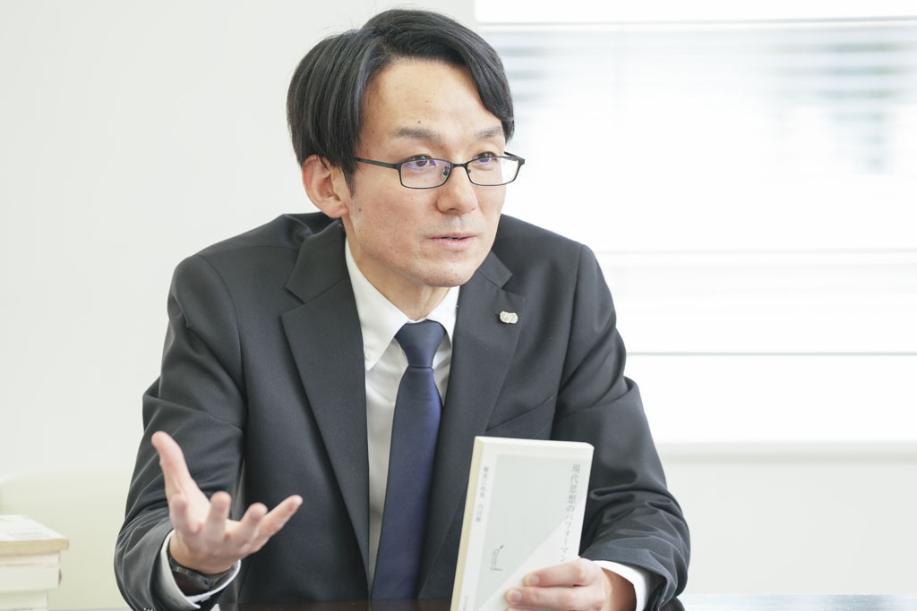 岸田有司(きしだ ゆうじ) 広尾学園中学校・高等学校 国語科部長 岸田有司(きしだ ゆうじ) 広尾学園中学校・高等学校 国語科部長