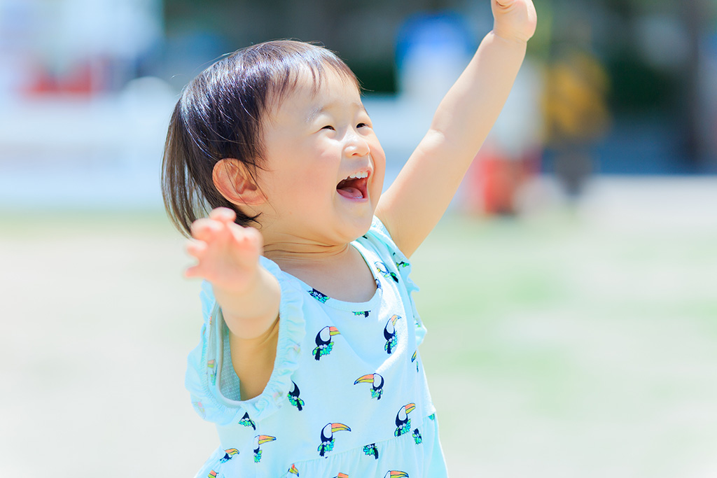 あなたはどんな幼少期を過ごしただろうか(写真:beeboys/stock.adobe.com) あなたはどんな幼少期を過ごしただろうか(写真:beeboys/stock.adobe.com)