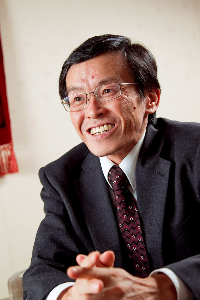 「事実を告げるときの医師の言い方にも問題がある」と語る岸見さん