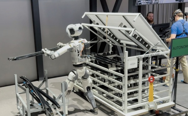 米ボストン・ダイナミクスの人型ロボット「Atlas(アトラス)」