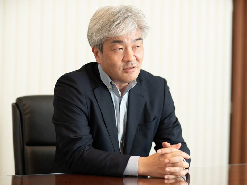 鈴木一人・東大教授「日の丸半導体にこだわる必要はない」
