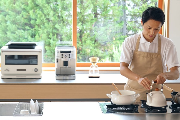 コロナ禍で家事分担の増えた夫は筆者だけではないはずだ(写真はイメージ)(写真:metamorworks/stock.adobe.com) コロナ禍で家事分担の増えた夫は筆者だけではないはずだ(写真はイメージ)(写真:metamorworks/stock.adobe.com)