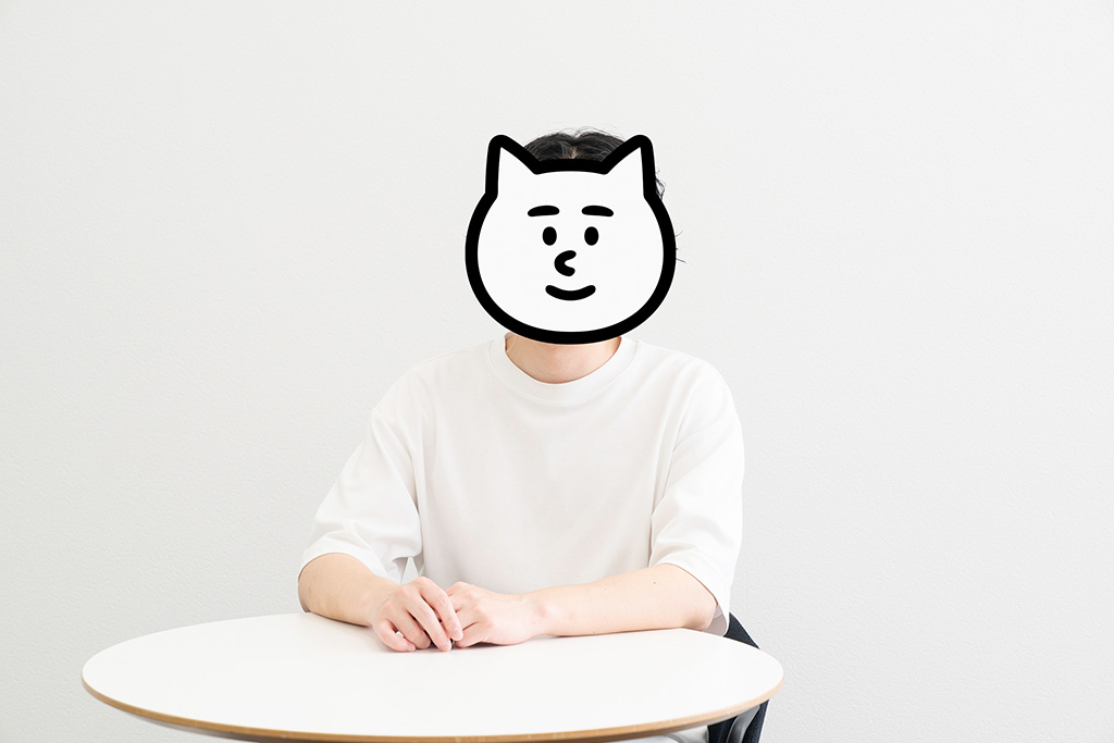 「子どもながらに、『自分は間違っているんじゃないか?』『悪い人間なんじゃないか?』という恐怖を抱えながら生きるようになりました」 「子どもながらに、『自分は間違っているんじゃないか?』『悪い人間なんじゃないか?』という恐怖を抱えながら生きるようになりました」