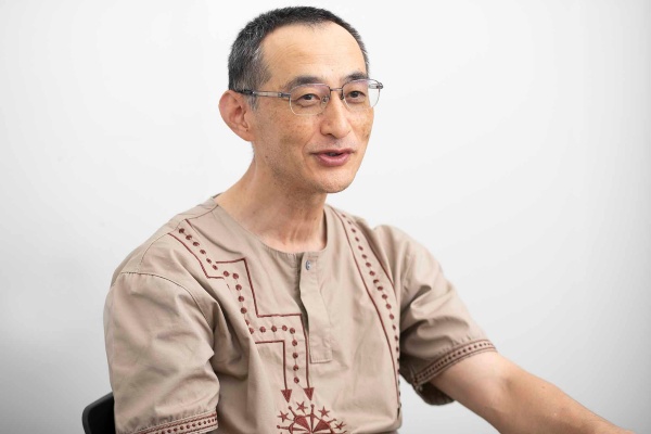 「世界はなお理不尽な悲惨さに満ちています」と語る山形さん