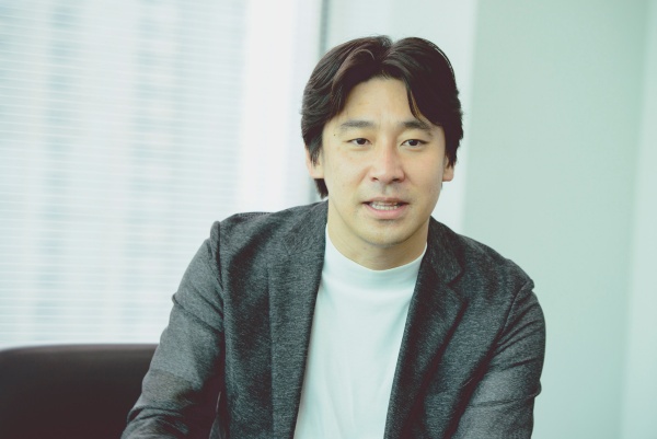 「マクマスターさんはどの質問にも真摯に答えてくれ、印象深いインタビューとなりました」