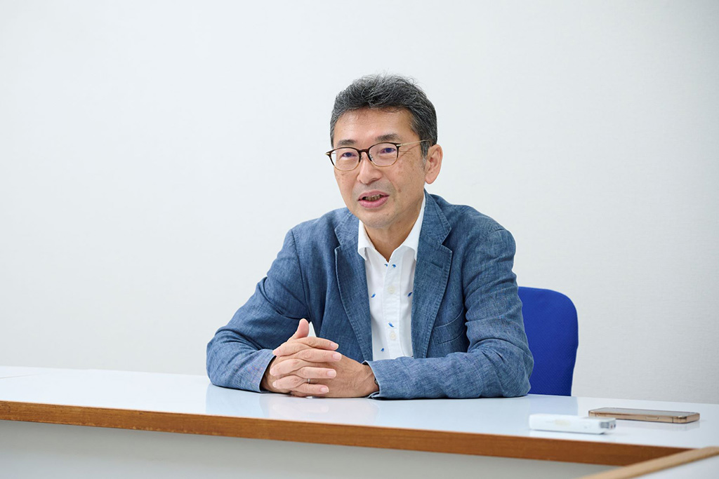 小泉八雲記念館館長の小泉凡さん。八雲・セツのひ孫にして、八雲と同じく民俗学者でもある