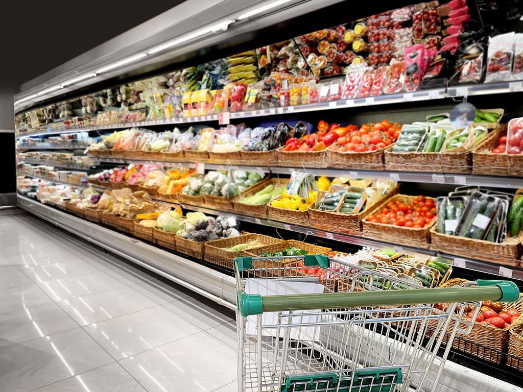 スーパーでは、定番の食品が次々と値上げされた（写真はイメージ）（写真：lado2016／stock.adobe.com）