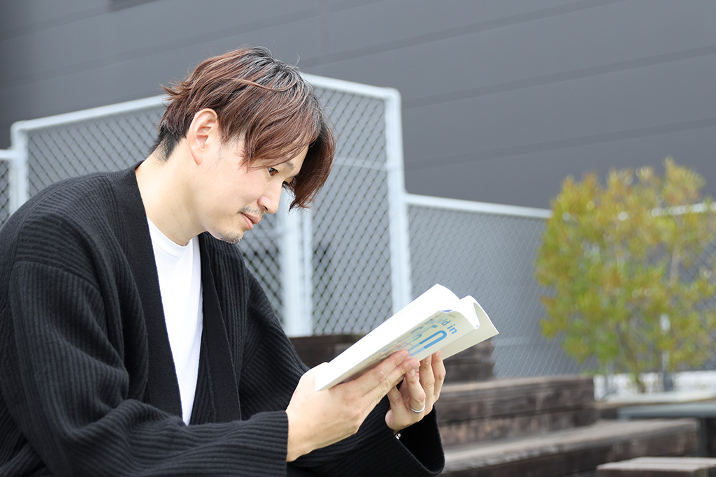 「未来予測には『誰にでも参加できる自由と平等性』があります」 「未来予測には『誰にでも参加できる自由と平等性』があります」