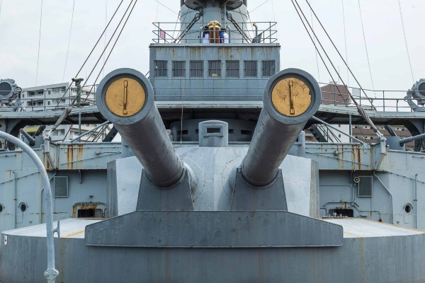 現在も神奈川県横須賀市に展示されている戦艦三笠(写真:mtaira/stock.adobe.com)