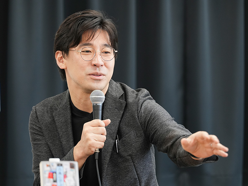 滝田洋一×豊島晋作　ソフトバンクとトヨタ、全く異なる2社が好調な理由