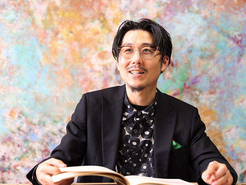 ヘラルボニー松田崇弥が見た「楽しそうに仕事をする大人」