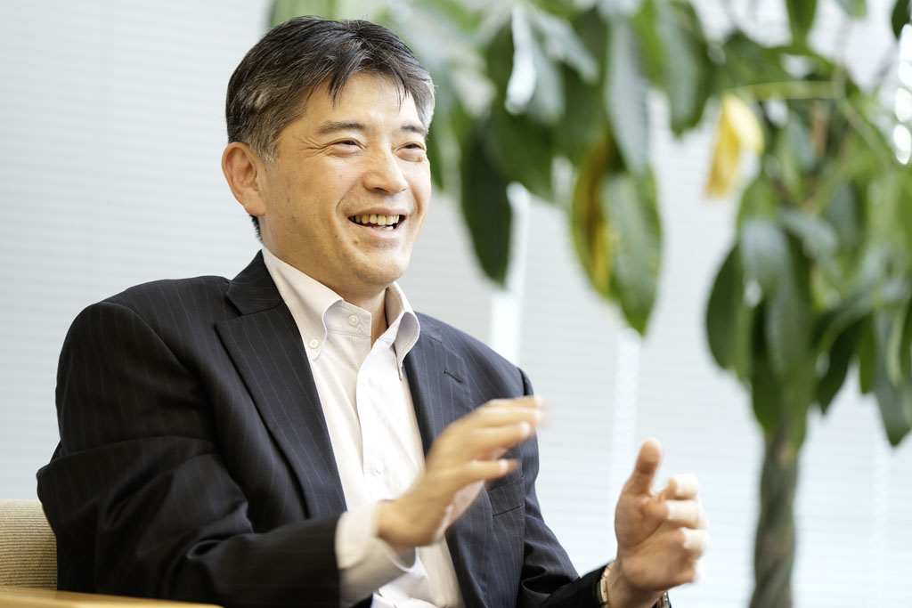 角田典彦（すみた　のりひこ）　三菱UFJニコス社長