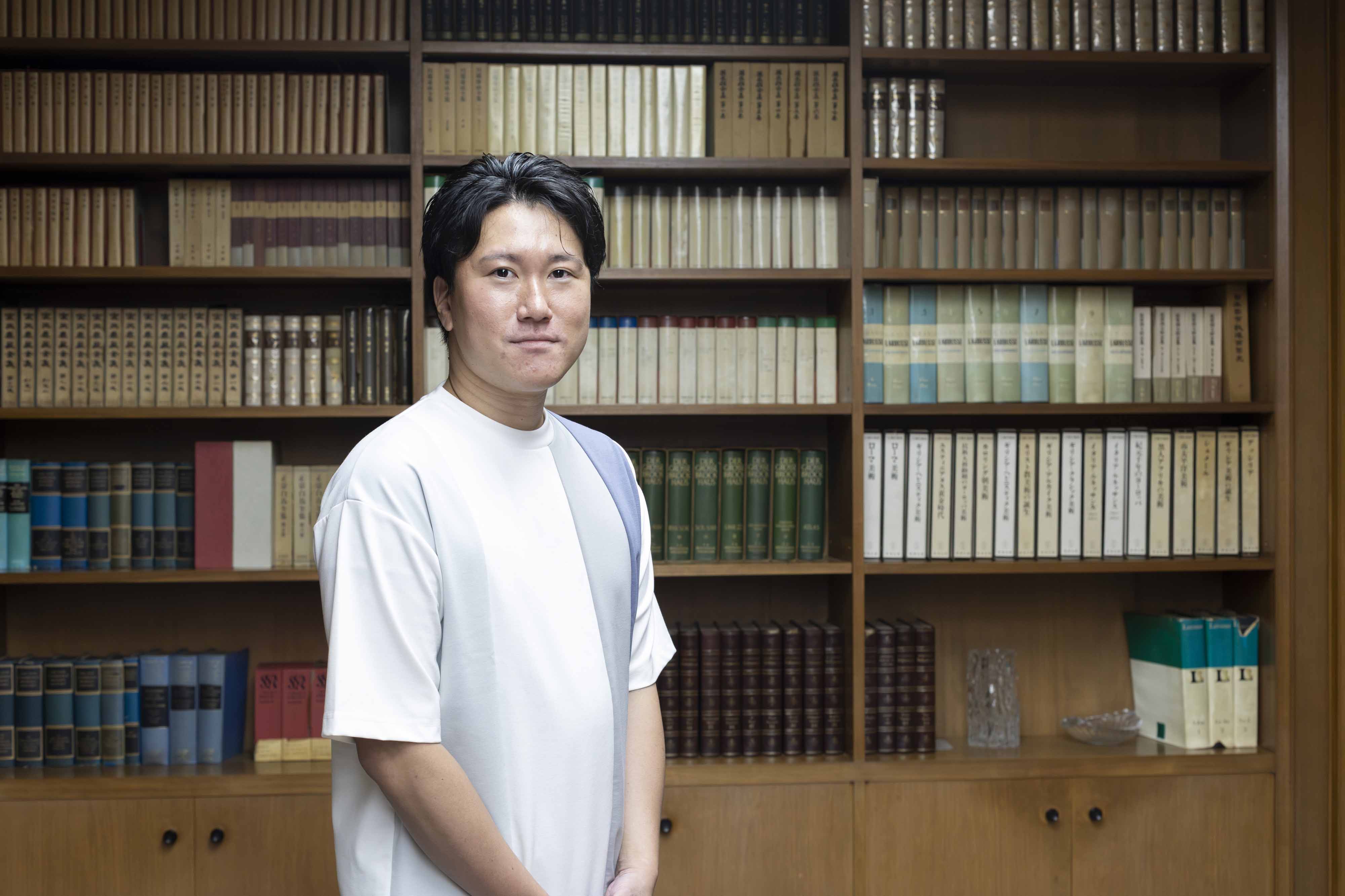 「個性と意欲を認めてくれる環境で、才能や人と関わる力が磨かれました」と話す結城真一郎さん