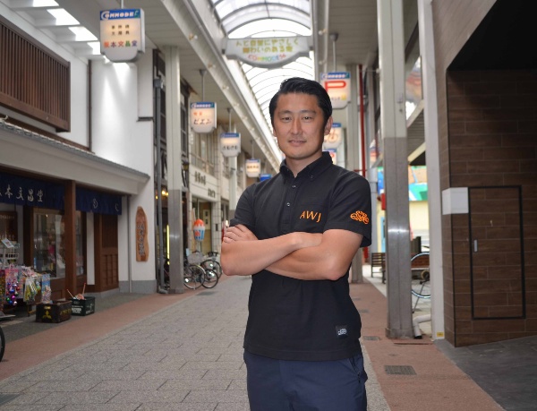 「答えがない課題も自分で考えること、そして、自分の物差しをもつことが重要です」と話す三上昴さん(画像提供:FC.AWJ)