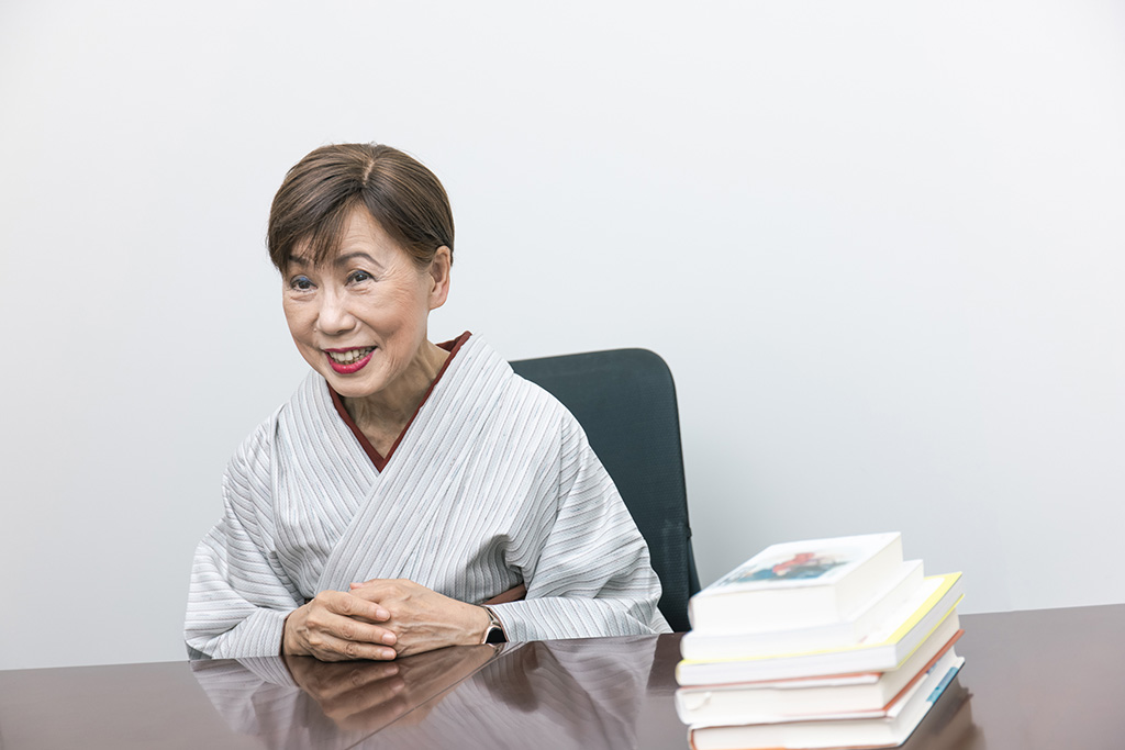 「物質的に豊かではありませんでしたが、精神的にはいかに豊かに暮らしていたかが分かります」と話す田中さん 「物質的に豊かではありませんでしたが、精神的にはいかに豊かに暮らしていたかが分かります」と話す田中さん