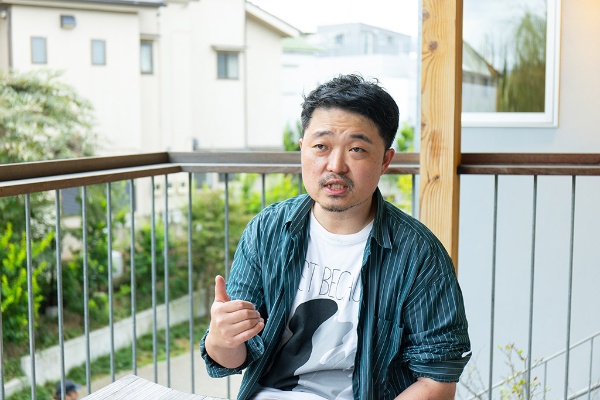 「書店に対する一律の支援は、むしろ弊害のほうが大きいと思います」と話す内沼晋太郎さん 「書店に対する一律の支援は、むしろ弊害のほうが大きいと思います」と話す内沼晋太郎さん