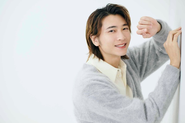 「なるべくいいかたちで消化を促したいので、ミステリーだけは同時摂取しないようにしています(笑)」 「なるべくいいかたちで消化を促したいので、ミステリーだけは同時摂取しないようにしています(笑)」