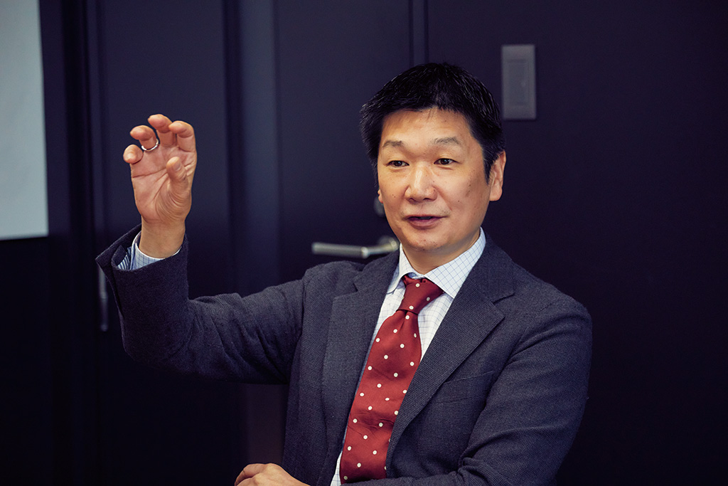 「メタバースの分野は日々進化しており、そのスピードも非常に速い」と言う岩渕氏 「メタバースの分野は日々進化しており、そのスピードも非常に速い」と言う岩渕氏