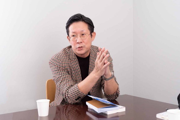 「抽象度を上げ下げする」は大野さんの思考スタイルの1つ。 「抽象度を上げ下げする」は大野さんの思考スタイルの1つ。