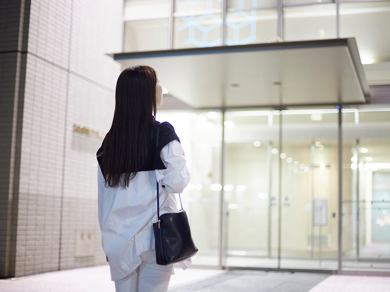 理不尽な「評価」の悩みから心を守るには
