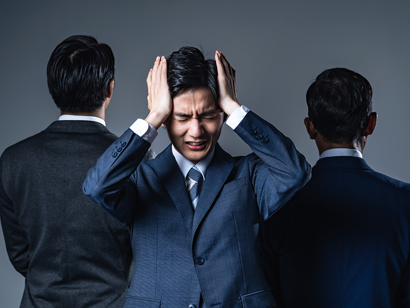 認知行動療法で解決する職場の悩み「周りの評価が気になりすぎる」課題把握編