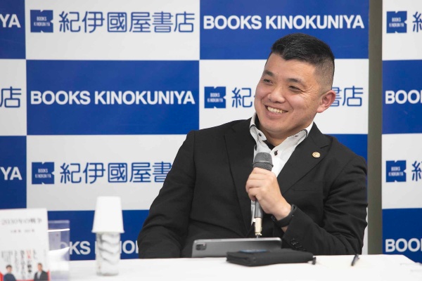 「韓国の建前と本音を見極めるべきだ」と話す山口亮さん