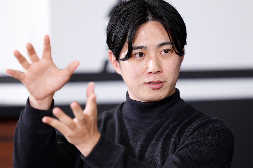 「UGCを生み出すためにはマーケティング部門だけでなく、商品を企画、開発する部門も含めて会社全体での取り組みが必要」と増岡氏
