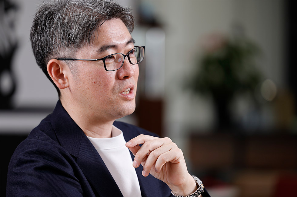 山口義宏氏