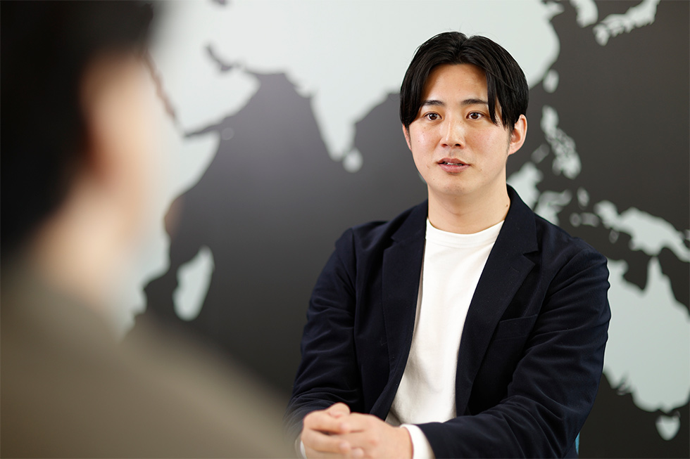 「SNSの現場ではとにかく多くの人に見てもらうことが優先されてしまう」と増岡氏