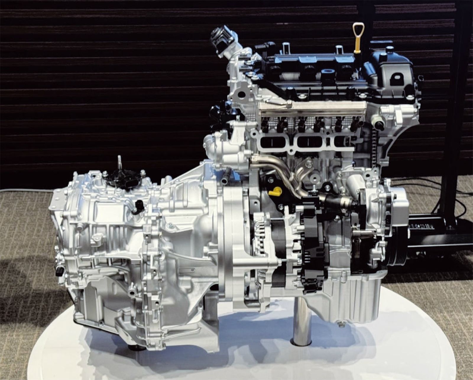 画像：スズキ、HEVにシリーズパラレル方式検討 異例の全方位開発
