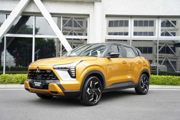 「エクスフォース」。写真は試作車(写真:日経Automotive)
