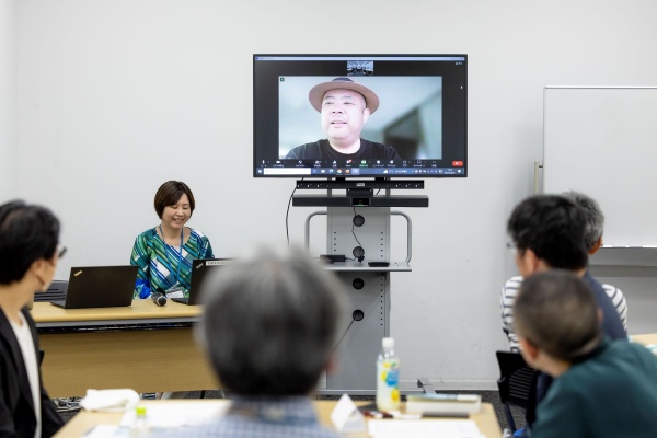 孫さんから投げかけられた思わぬ問いかけに参加者もびっくり